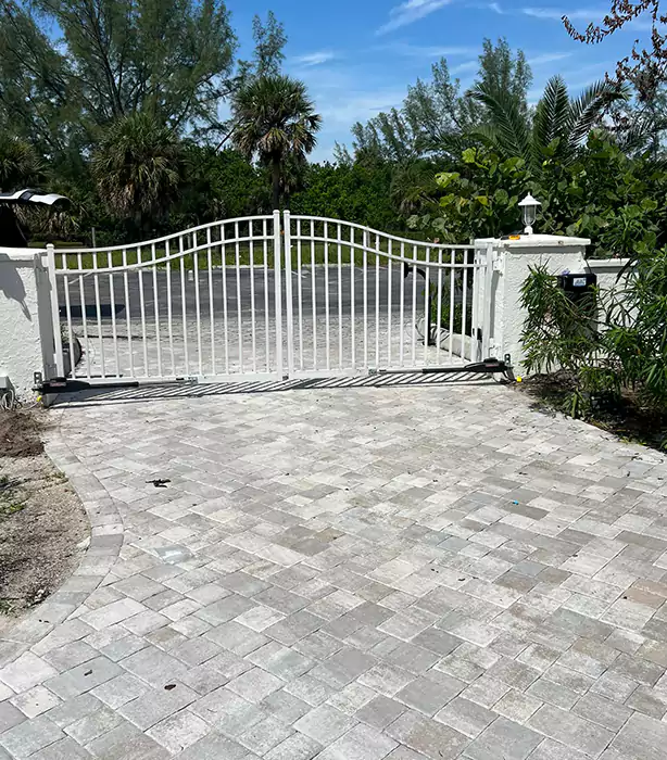 Chain Link Gate Repair Tamarac