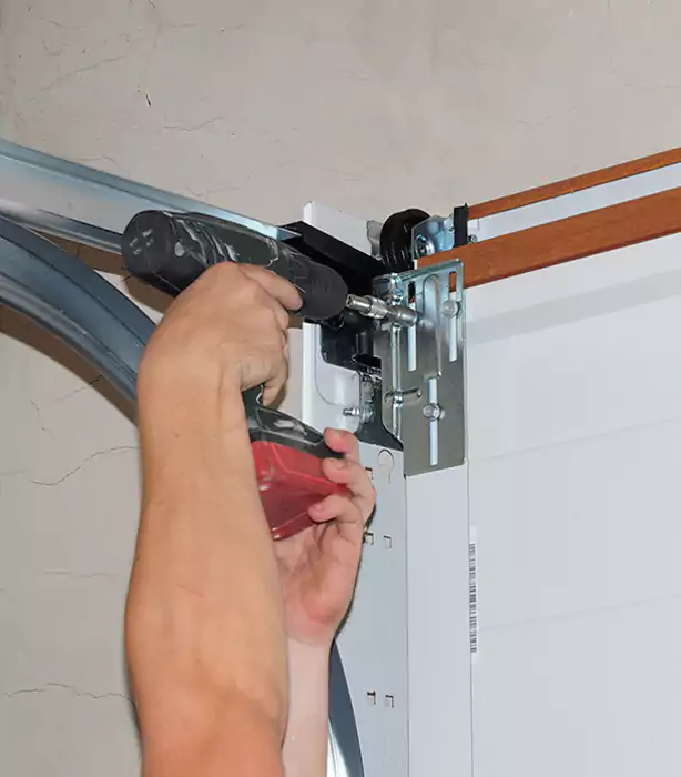 Garage Door Roller Repair Tamarac