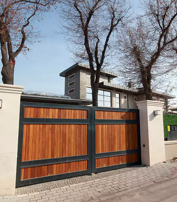Wooden Gate Repair Tamarac