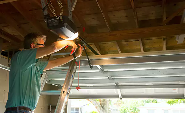 Garage Door Opener Repair in Tamarac, FL